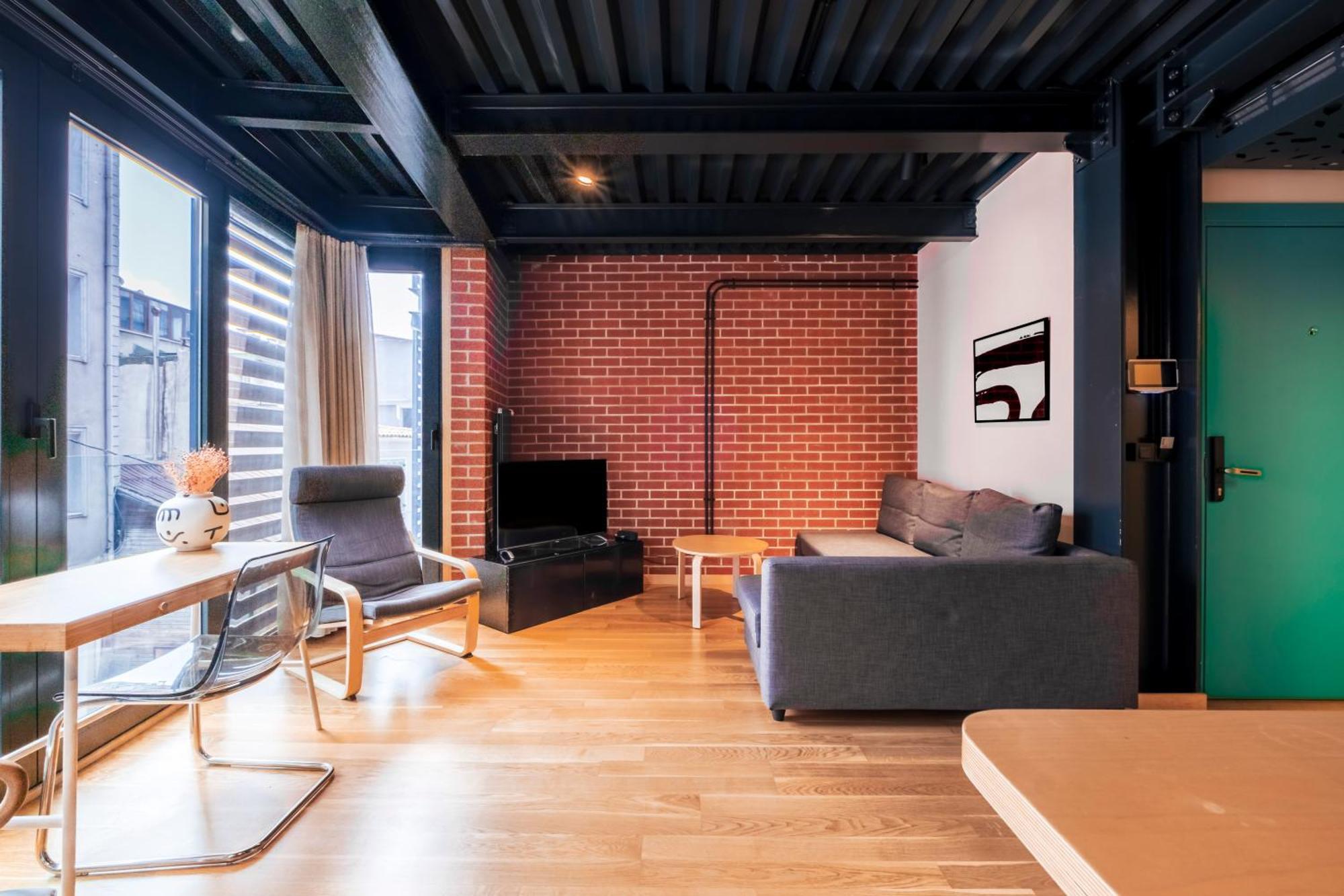 Homie Suites - "Loft 27" Urban Comfort Suites In The Heart Of Cihangir Provincia di Provincia di Istanbul Esterno foto