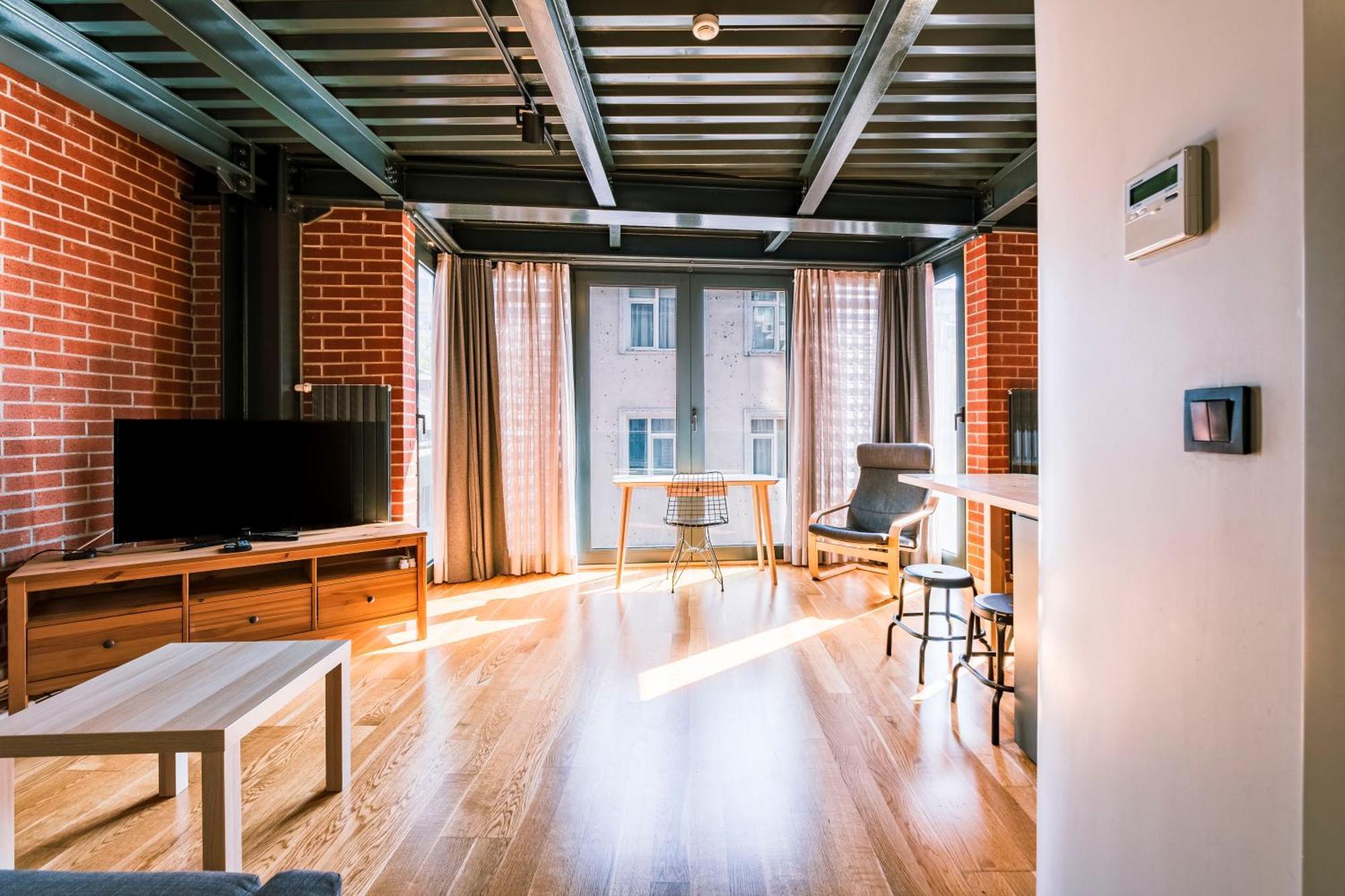 Homie Suites - "Loft 27" Urban Comfort Suites In The Heart Of Cihangir Provincia di Provincia di Istanbul Esterno foto